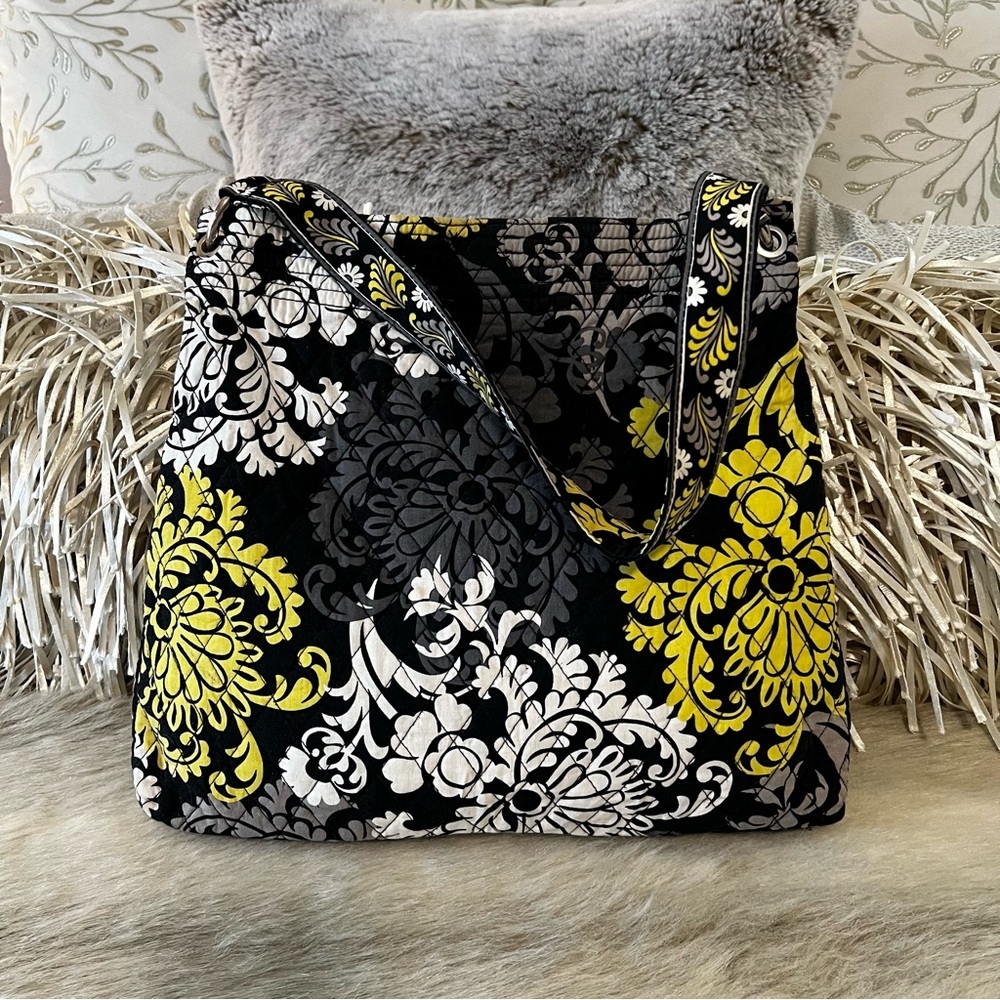 VERA BRADLEY Baroque 2010 Holiday Tote Black Yellow White 1 Strap Shoulder Bag